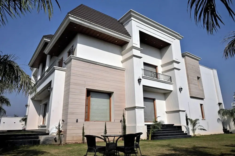 Florentino The Luxury Villa - Amritsar