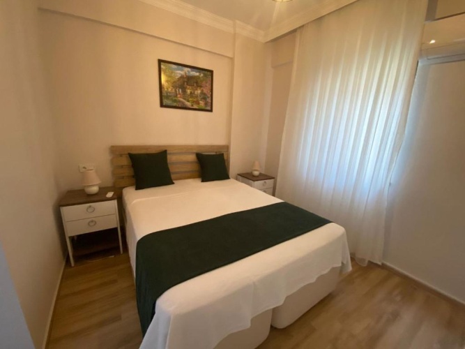 2 Bedrooms Apartment