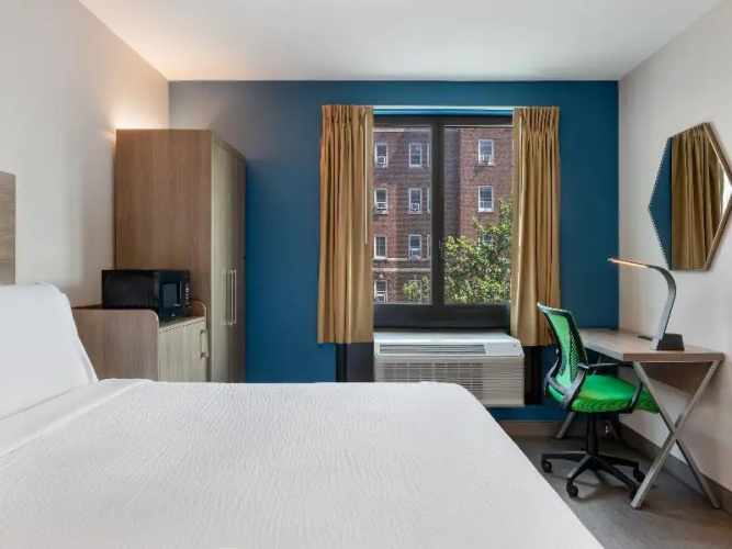 Holiday Inn Express & Suites Bronx - NYC photo 6