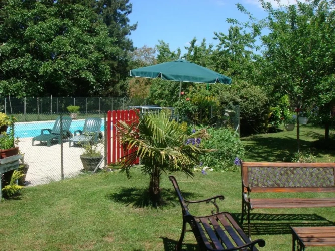 Standard Double room with garden view