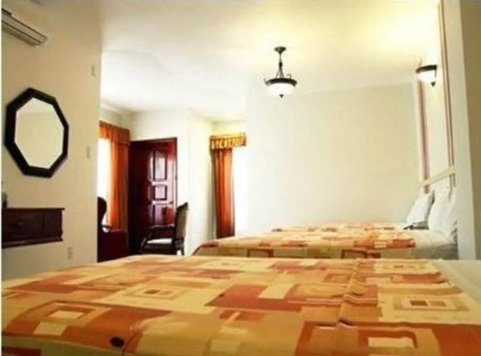 Real Avenida Hotel