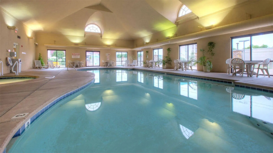 Music Road Resort Inn