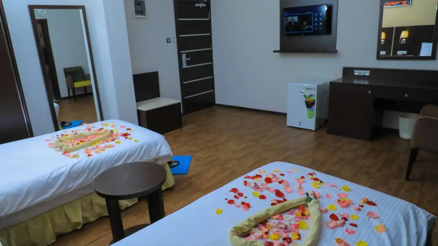 Garalay Hotel