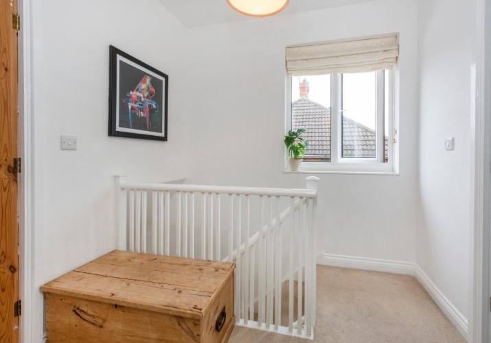 3 Bedrooms Cottage