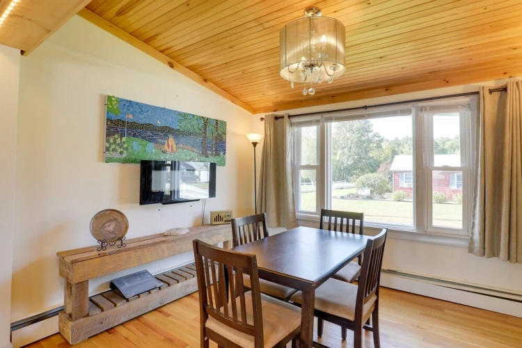 2 Bedrooms Cottage