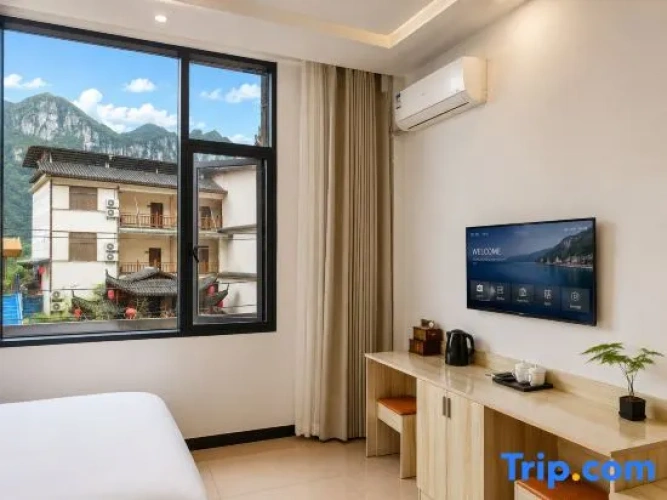 Standard Double room with mountain view