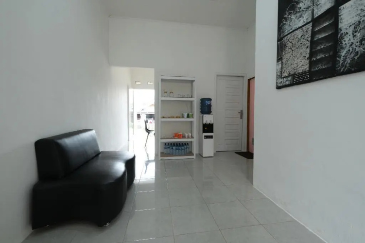OYO 2551 Mango Residence