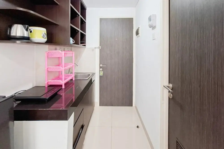 Basic Studio Near Cisauk Station At Serpong Garden Apartment