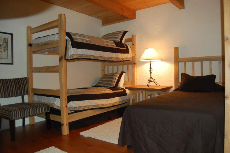 The Boulder Creek Lodge