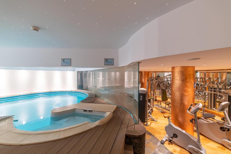 Standard Family room with balcony and with view