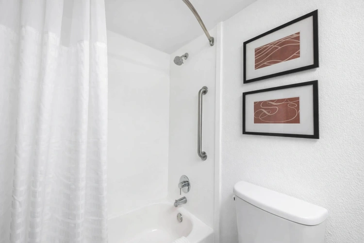 Quadruple Suite