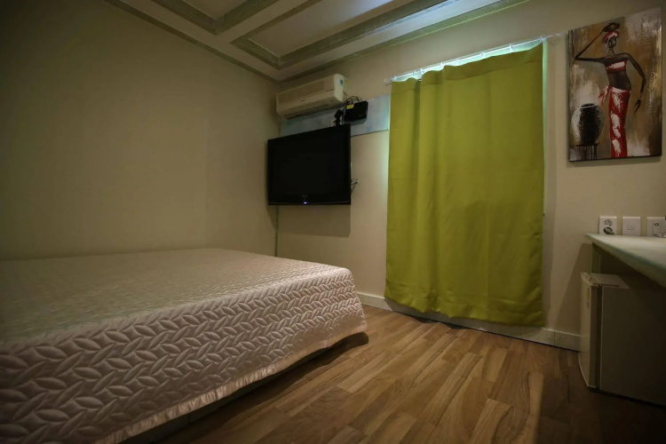 Geogi Motel