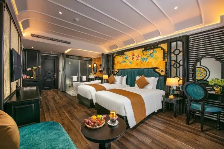 Deluxe Twin room with balcony