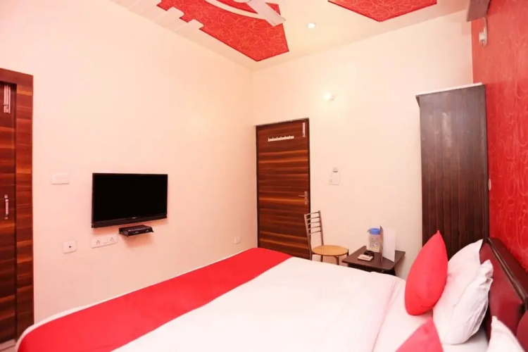 Goroomgo  Sukhman International Amritsar