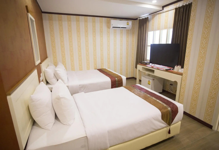 J&Y Hotel