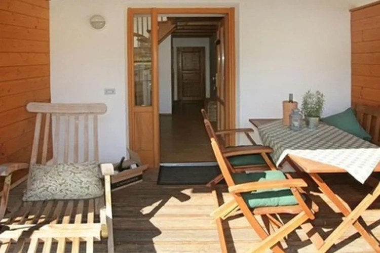 Apartment with balcony