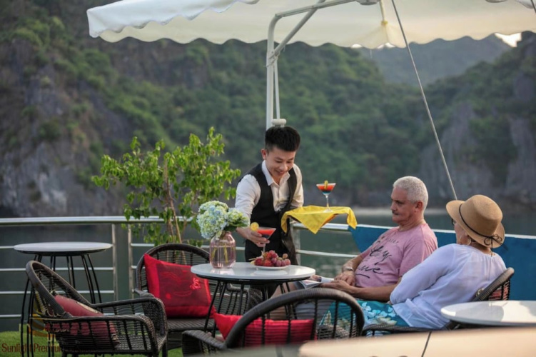 Halong Sunlight Premium Cruise