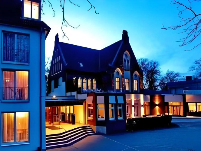 Parkhotel Berghoelzchen