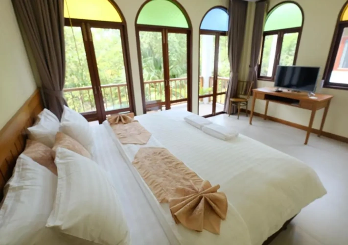 Deluxe Double room with garden view