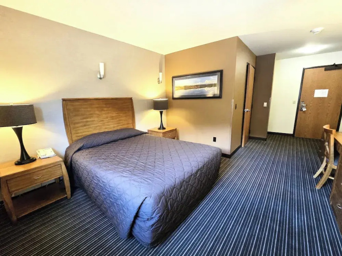 Breeze Inn