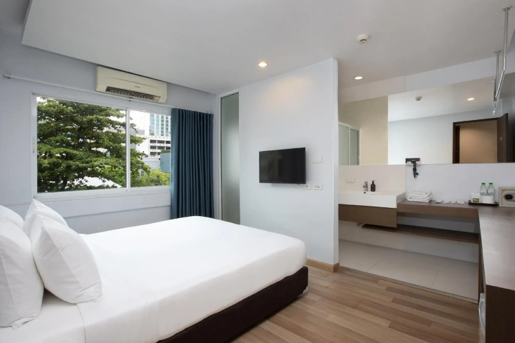 Nantra Silom