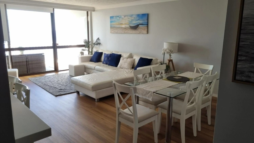 Breakers North Absolute Beachfront Apartments