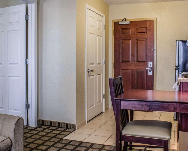 Double Suite