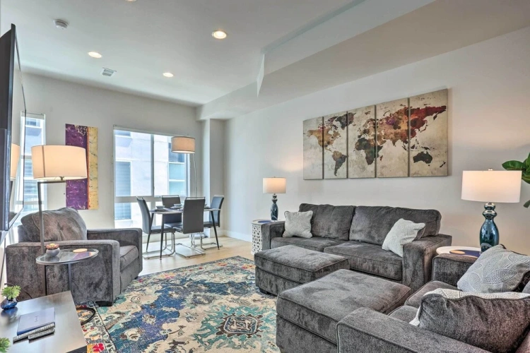 3 Bedrooms Apartment with balcony