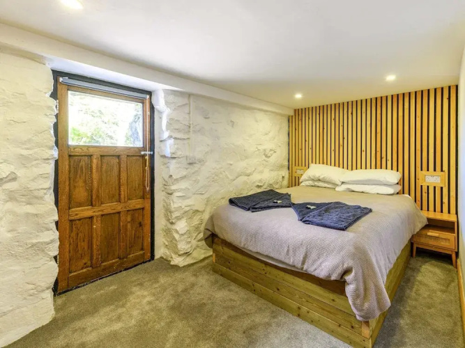 Host Stay The Lodge