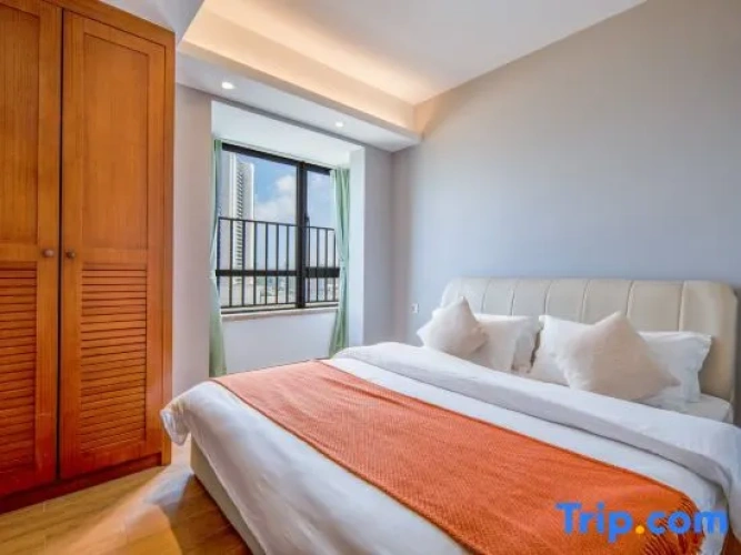 2 Bedrooms Grand Apartment with balcony and with sea view