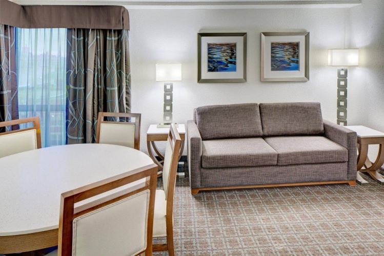 DoubleTree by Hilton Hotel Milwaukee Downtown photo 6