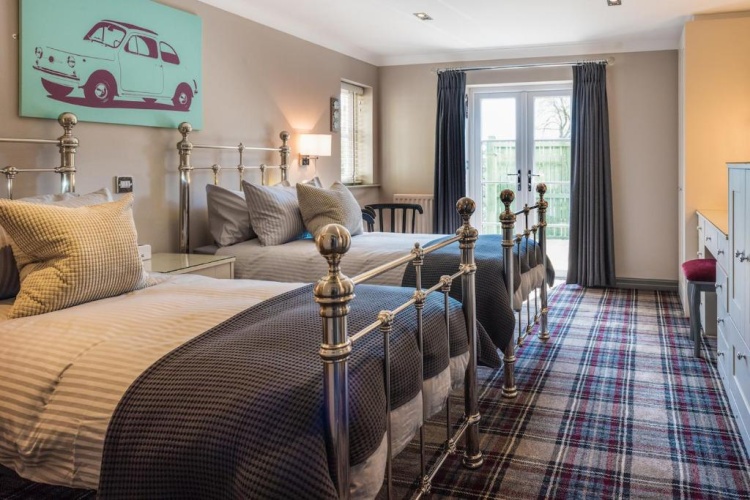 Deluxe Twin room