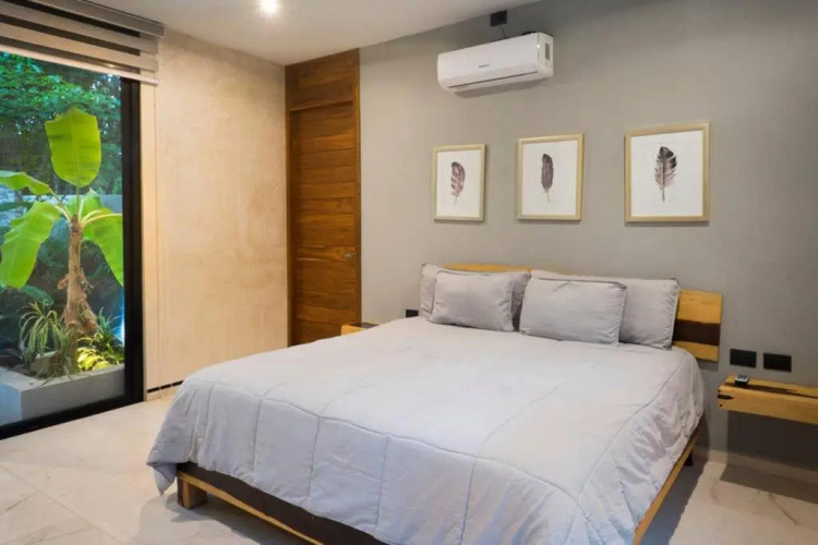 Villa Isla - Jacuzzi and Chef includ 4 BR 8 PPL