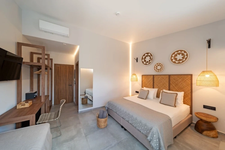 Deluxe Double room with balcony