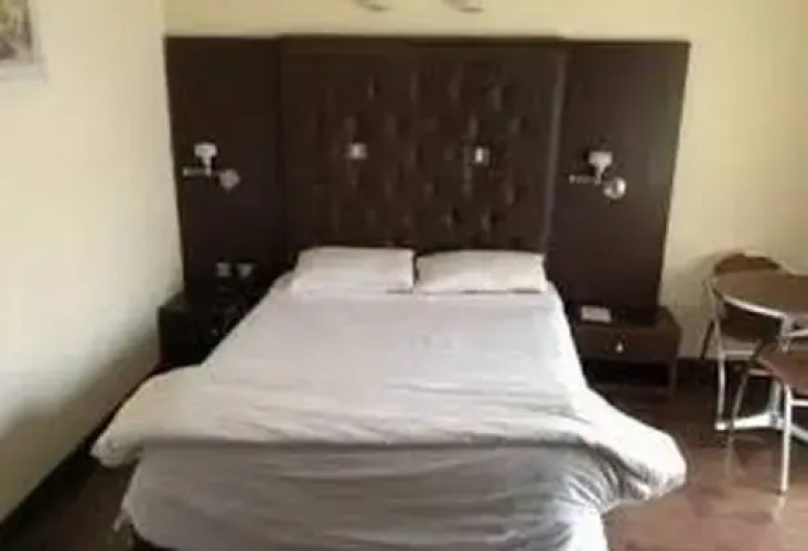 Nelrose Hotel - Class King