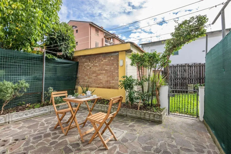 Sage Rosemary Home - With Garden