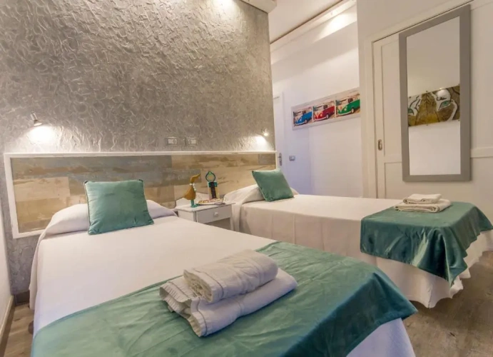 Standard Quadruple room