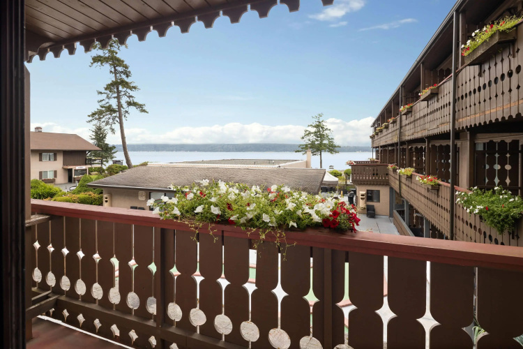 Ramada by Wyndham Campbell River photo 12