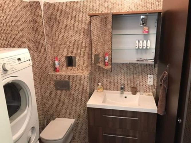 Apartment 1010