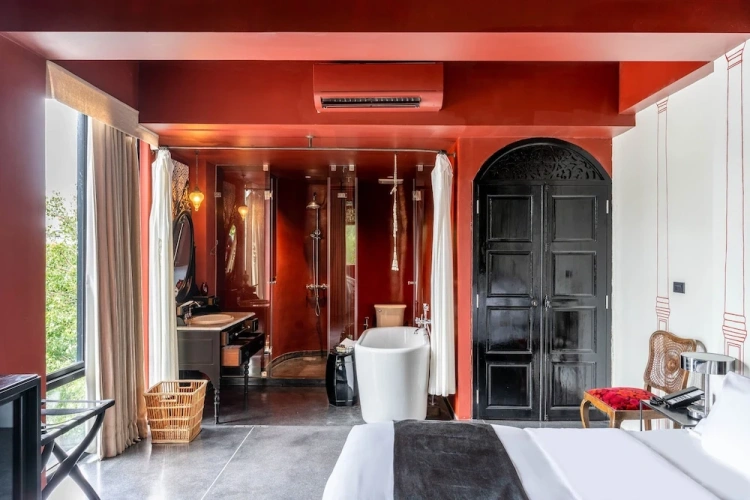Deluxe room with balcony