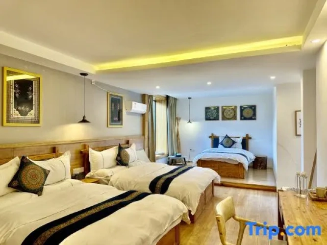 Triple Suite