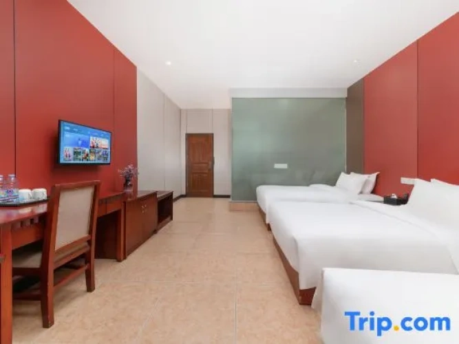 Deluxe Triple room