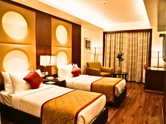6th Avenue Hotel