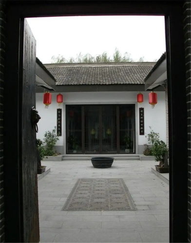 Weishui Garden Hot Spring Village