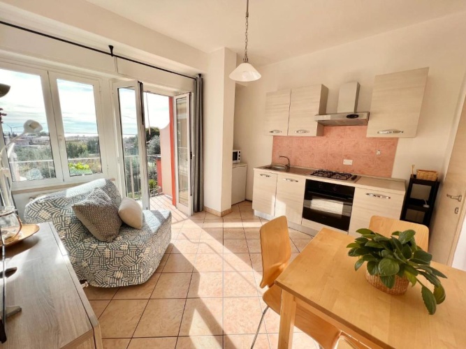 1 Bedroom Apartment with balcony and with lake view