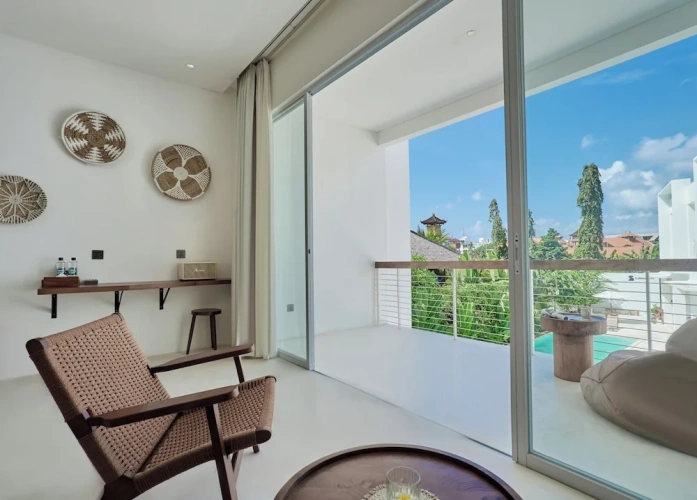 Standard Double room with balcony and with courtyard view