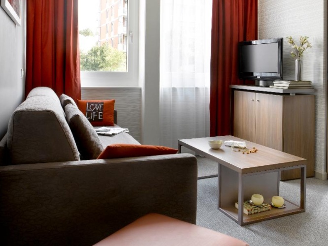 1 Bedroom Quadruple Apartment