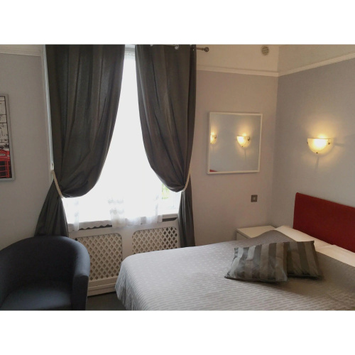Maranton House Hotel