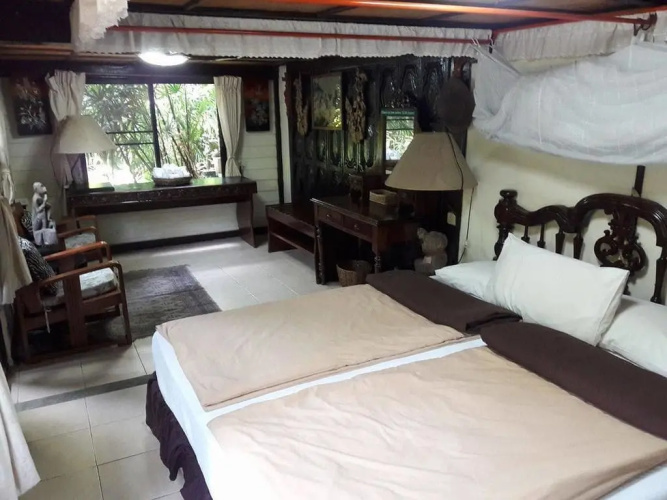 Gap's House