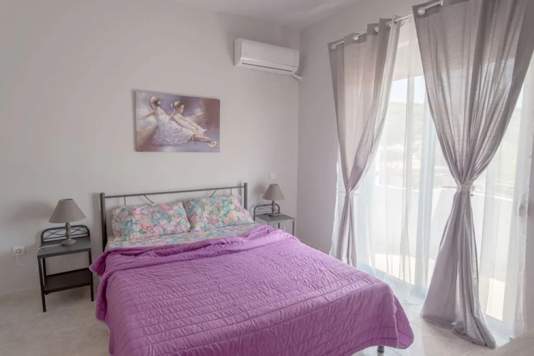 Paulsia Apartments